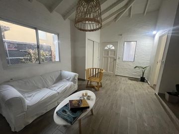 Casa en venta en barrio La Casualidad, Pilar