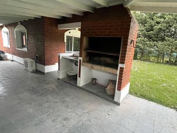 Casa en venta en barrio La Casualidad, Pilar