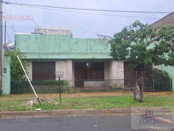 Casa en  venta en 78 e/ 7 y 8 de villa elivira, La Plata