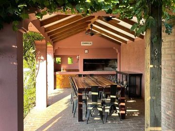 Casa en venta - Villa Allende
