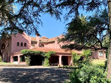 Casa en venta - Villa Allende