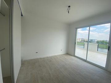 House - El Canton