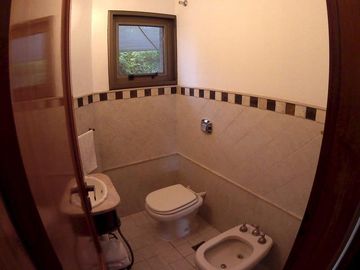 Lomas de la Carolina , fondo golf , Pileta ! Dormitorio en planta baja