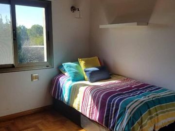 Lomas de la Carolina , fondo golf , Pileta ! Dormitorio en planta baja