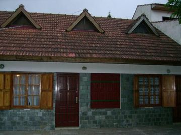 Impecable dúplex 3 ambientes, con patio y parrilla - San Bernardo Del Tuyu