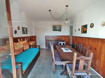 EXCELENTE Y ESPECTACULAR DEPARTAMENTO!! 3 AMB. SOBRE CHIOZZA-CON COCHERA Y BALCON A LA CALLE!!