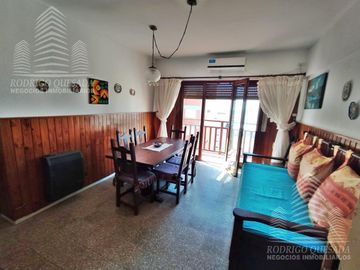 EXCELENTE Y ESPECTACULAR DEPARTAMENTO!! 3 AMB. SOBRE CHIOZZA-CON COCHERA Y BALCON A LA CALLE!!