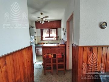 EXCELENTE Y ESPECTACULAR DEPARTAMENTO!! 3 AMB. SOBRE CHIOZZA-CON COCHERA Y BALCON A LA CALLE!!
