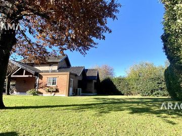 CASA en VENTA en Campos De Echeverría - Canning