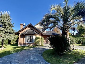 CASA en VENTA en Campos De Echeverría - Canning