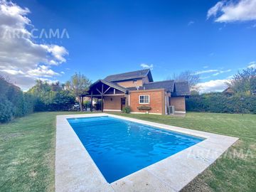 CASA en VENTA en Campos De Echeverría - Canning