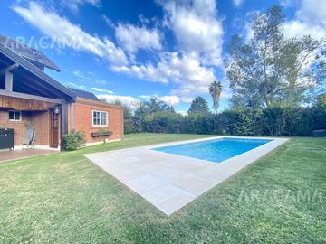 CASA en VENTA en Campos De Echeverría - Canning
