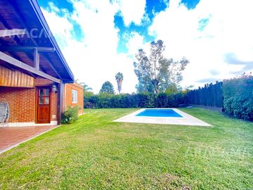 CASA en VENTA en Campos De Echeverría - Canning