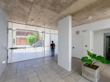 VENTA - Azucena Villaflor 40 - Departamento 3 amb 7º frente