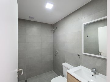 VENTA - Azucena Villaflor 40 - Departamento 3 amb 7º frente