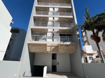 VENTA - Azucena Villaflor 40 - Departamento 3 amb 7º frente