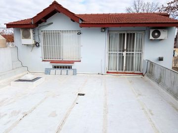 Casa - Burzaco
