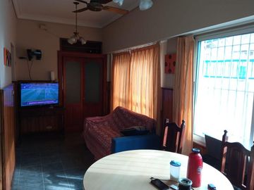 Casa - Burzaco