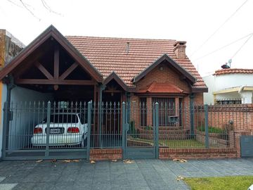 Casa - Burzaco