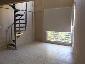 Casa - Centro (Moreno)