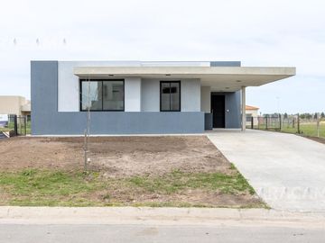 VENTA CASA EN SAN FELIPE - CANNING