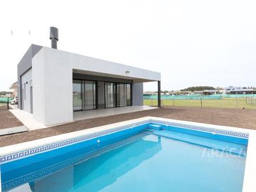 VENTA CASA EN SAN FELIPE - CANNING