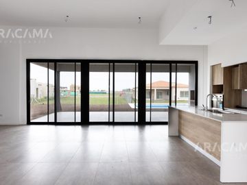 VENTA CASA EN SAN FELIPE - CANNING