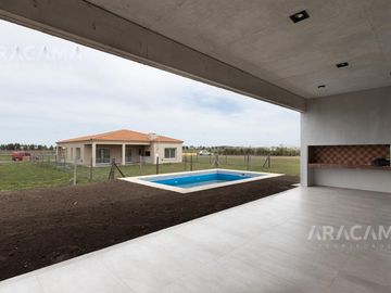 VENTA CASA EN SAN FELIPE - CANNING