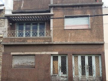 Casa - Piñeyro
