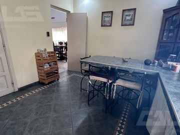 Casa en Ituzaingó Sur - 3 dormitorios - 4 ambientes