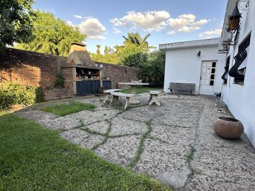 Casa en Ituzaingó Sur - 3 dormitorios - 4 ambientes