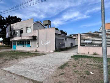 VENTA - LOCAL COMERCIAL  - EXCELENTE - SAN BERNARDO DEL TUYU - SOBRE LOTE PROPIO DE 658 M2