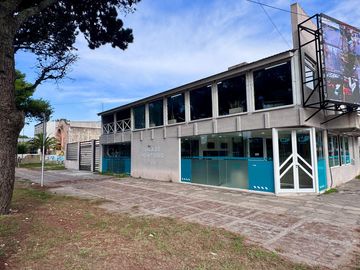 VENTA - LOCAL COMERCIAL  - EXCELENTE - SAN BERNARDO DEL TUYU - SOBRE LOTE PROPIO DE 658 M2