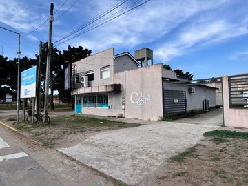 VENTA - LOCAL COMERCIAL  - EXCELENTE - SAN BERNARDO DEL TUYU - SOBRE LOTE PROPIO DE 658 M2