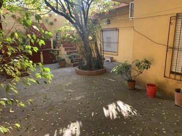 SANTILLI - LARREA 1057 - Florencio Varela