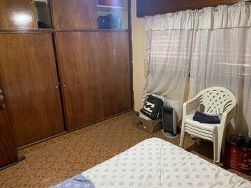 SANTILLI - LARREA 1057 - Florencio Varela