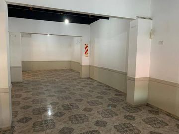 SANTILLI - LAPRIDA 860 - Lomas de Zamora Oeste