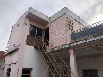 CASA  VENTA MERLO