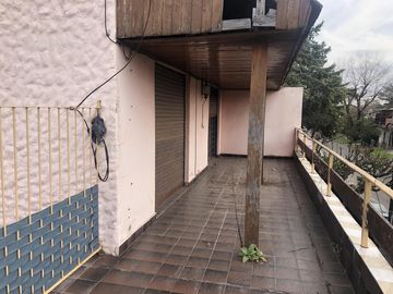 CASA  VENTA MERLO
