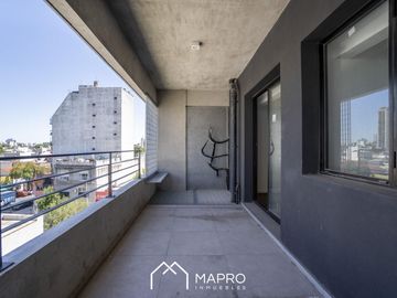 Luminoso 3 Ambientes con Vista abierta, Pileta y Amenities