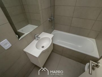 Luminoso 3 Ambientes con Vista abierta, Pileta y Amenities