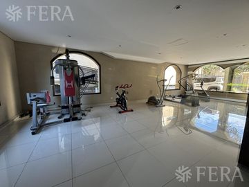 Venta de Departamento 4 ambientes con cochera y baulera en Quilmes Centro
