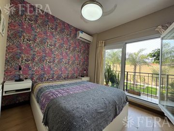 Venta de Departamento 4 ambientes con cochera y baulera en Quilmes Centro