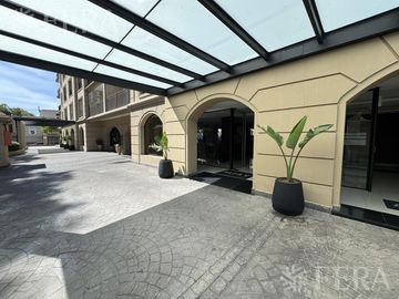Venta de Departamento 4 ambientes con cochera y baulera en Quilmes Centro