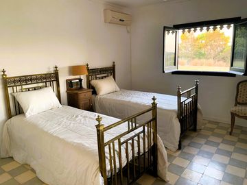 VENTA Casa en Barrio El Aduar