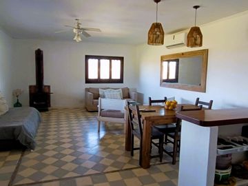 VENTA Casa en Barrio El Aduar