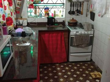 Casa - Claypole