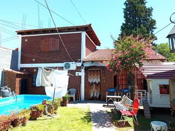 Casa - Claypole