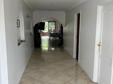 Casa en venta - 2 Dormitorios 1 Baño - 300mts2 - Longchamps