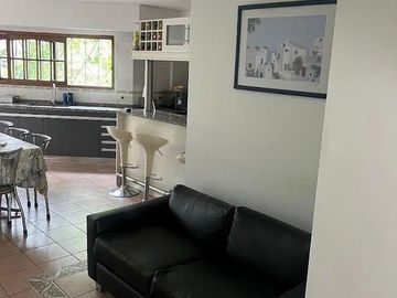 Casa en venta - 2 Dormitorios 1 Baño - 300mts2 - Longchamps